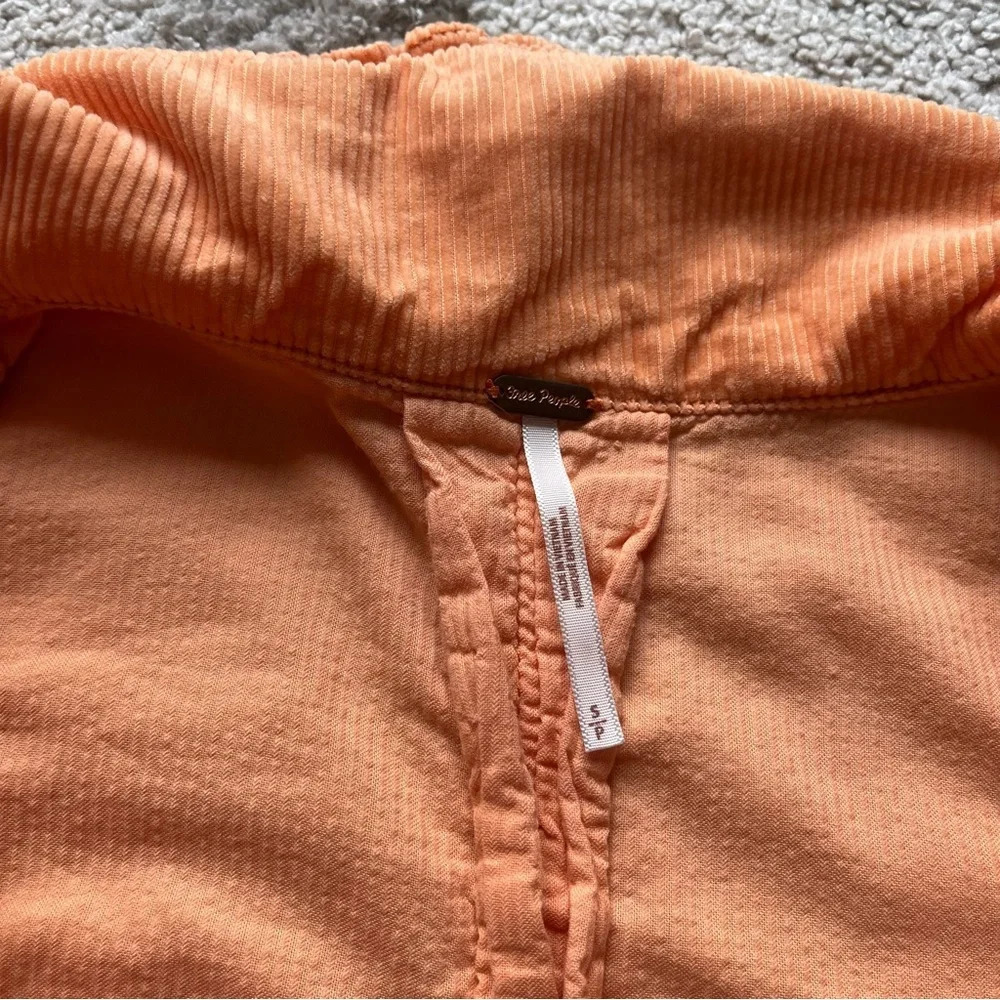 Free People Charlie Cord Buttdown Top Corduroy shirt Oversized Orange small - Picture 4 of 10